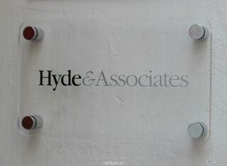 Hyde Associates fassaadisilt